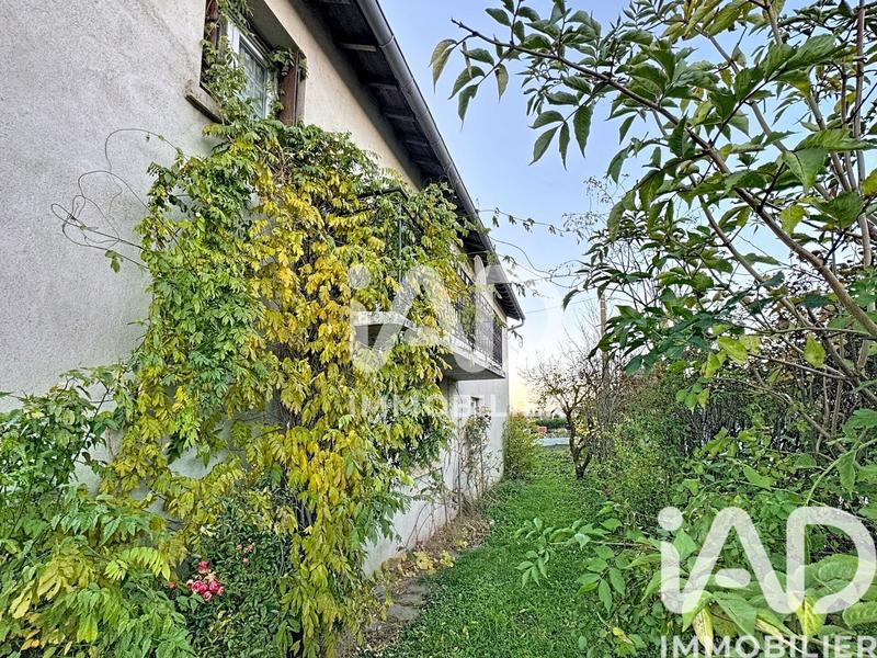 Maison - 104 m² - 5 pièces