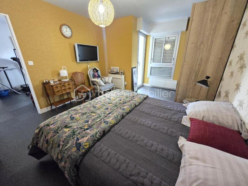 Appartement - 152 m² - 5 pièces