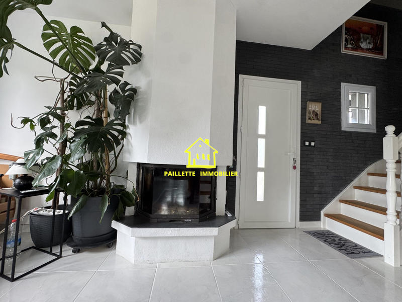 Maison - 170 m² - 5 pièces