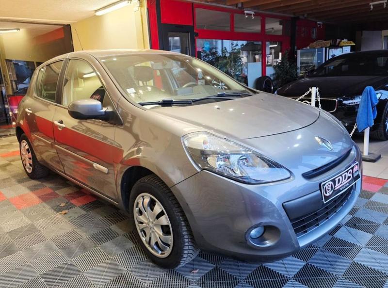 Renault Clio III 1.2 l Gps Regul Clim Distri Neuve