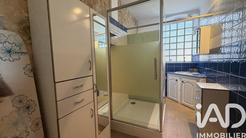 Maison - 300 m² - 9 pièces