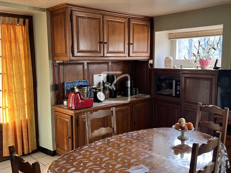 Maison - 130 m² - 8 pièces