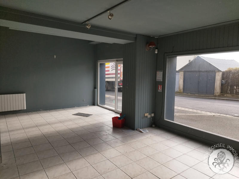Local commercial - 65 m²