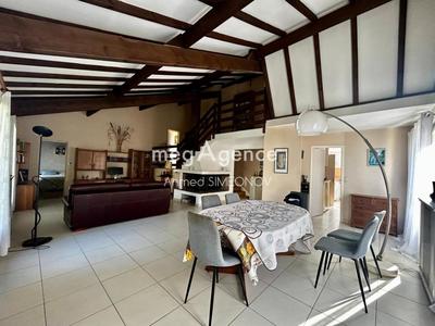 Maison d'architecte - 139 m² - 7 pièces