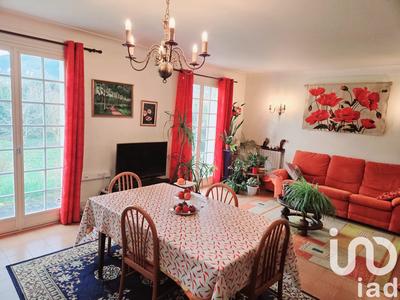 Maison - 161 m² - 5 pièces