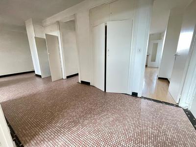 Appartement - 112 m² - 5 pièces