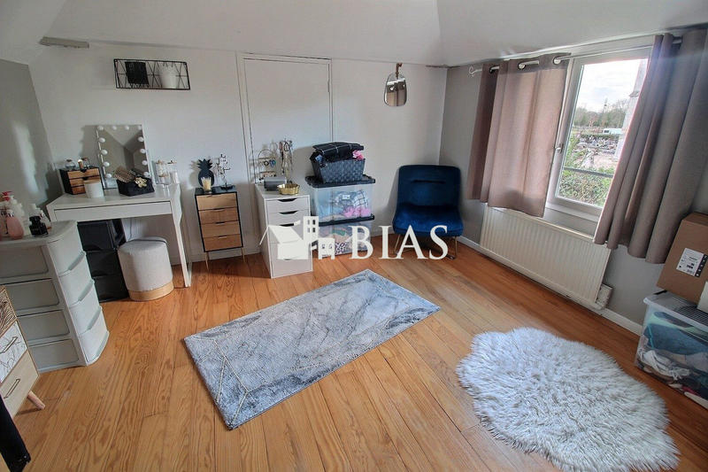 Maison - 88 m² - 3 pièces