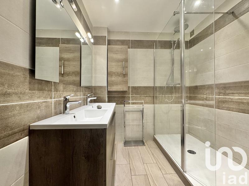 Appartement - 106 m² - 6 pièces