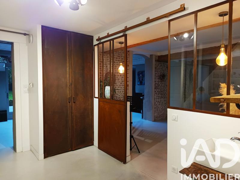 Maison - 342 m² - 10 pièces