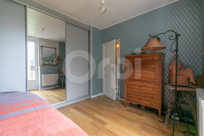 Appartement - 77 m² - 4 pièces