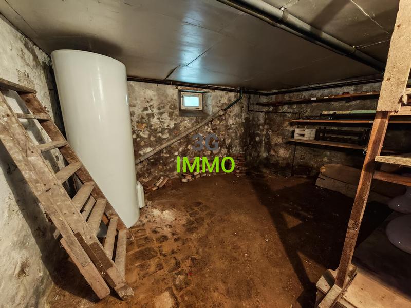 Maison en pierre - 91 m² - 3 pièces