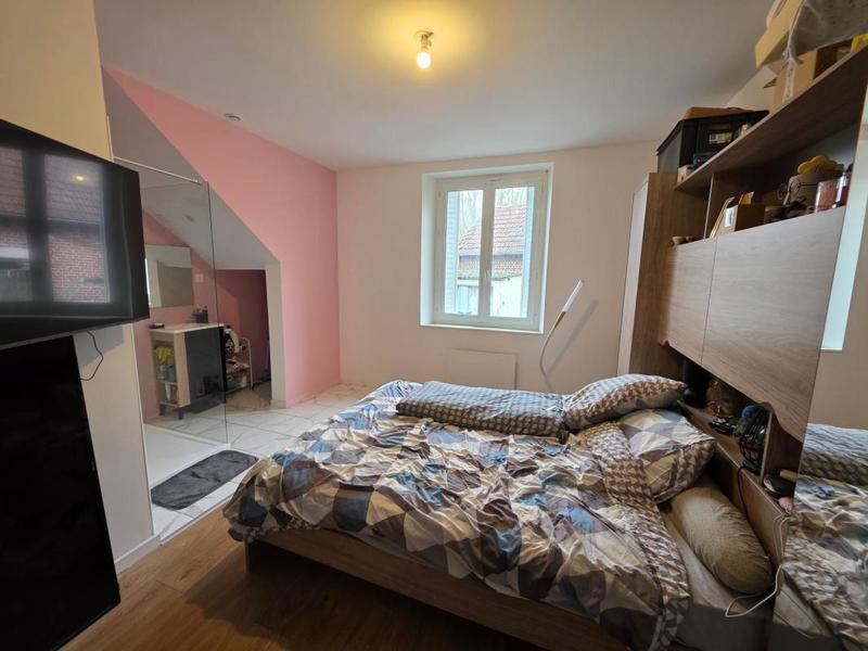 Maison - 103 m² - 5 pièces