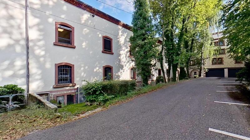 Bureau - 64 m² - 1 pièce