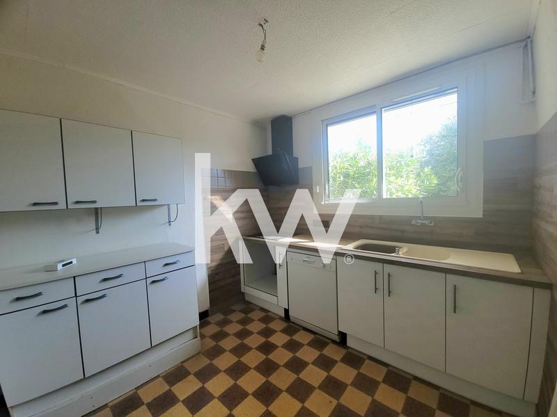 Maison - 80 m² - 5 pièces