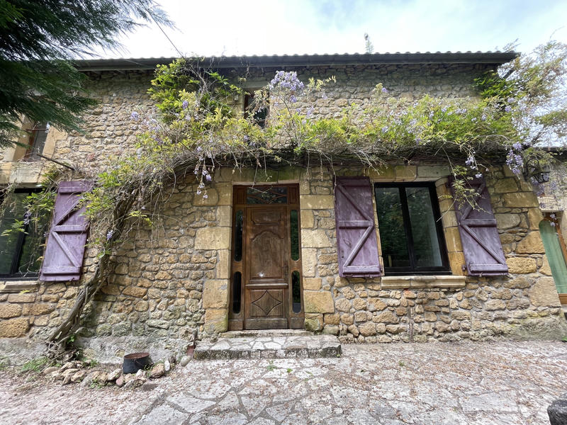 Maison - 170 m² - 8 pièces