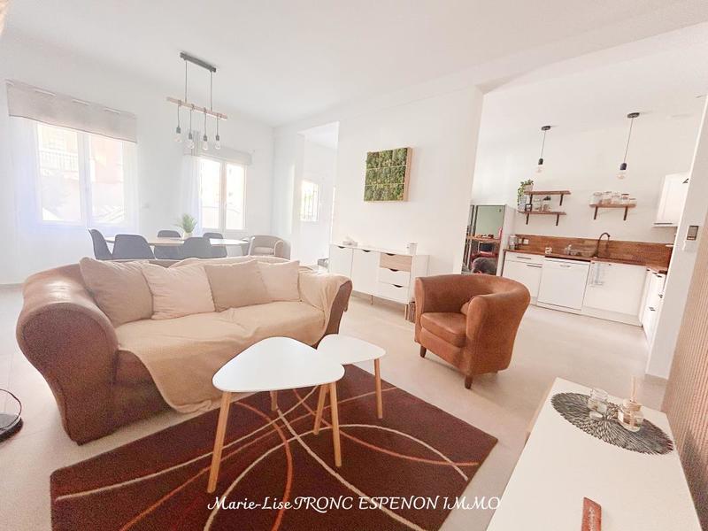 Appartement - 95 m² - 5 pièces