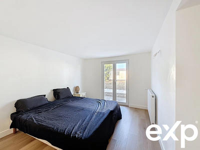 Maison - 141 m² - 5 pièces