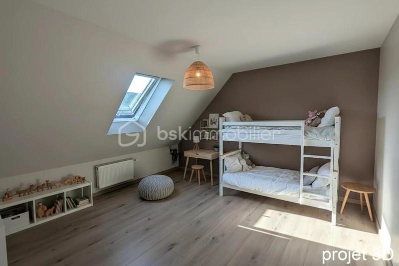 Maison traditionnelle - 160 m² - 8 pièces