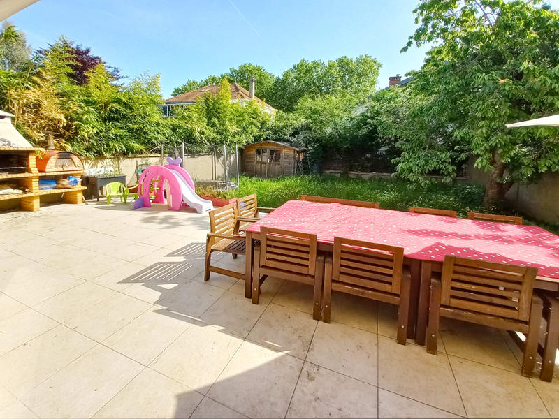 Maison - 144 m² - 7 pièces