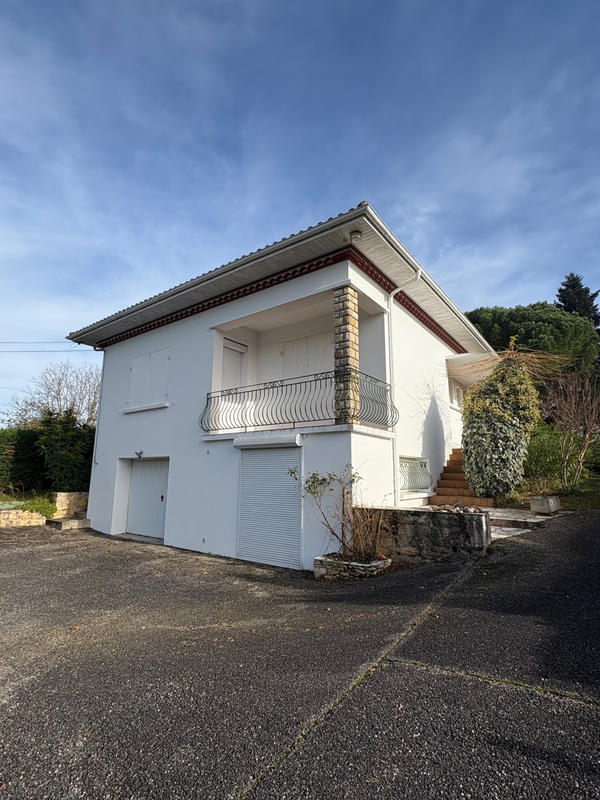 Maison - 120 m² - 5 pièces