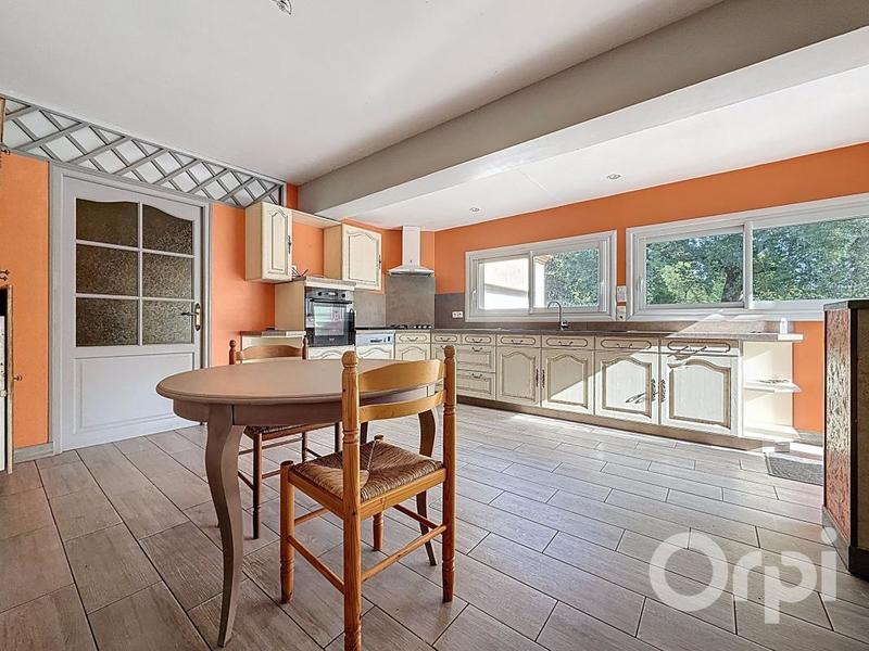 Maison - 135 m² - 4 pièces