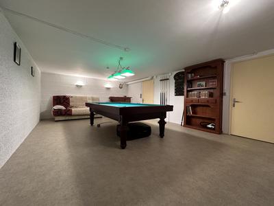 Maison - 213 m² - 8 pièces