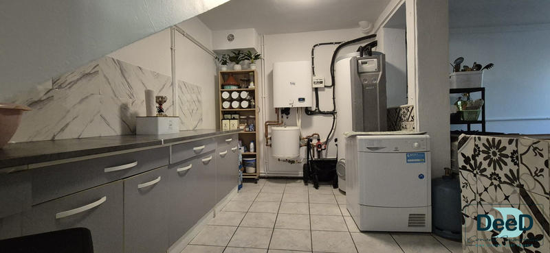 Maison - 140 m² - 5 pièces