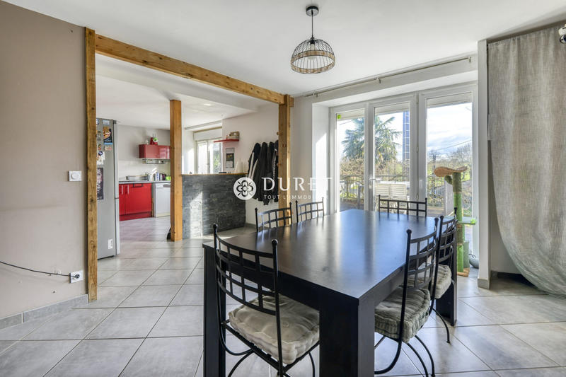 Maison - 96 m² - 5 pièces