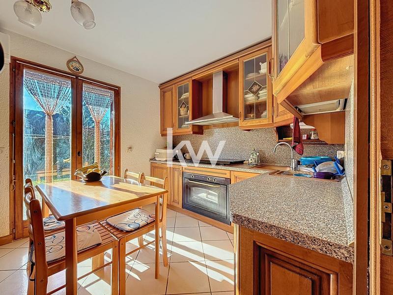 Maison - 191 m² - 7 pièces