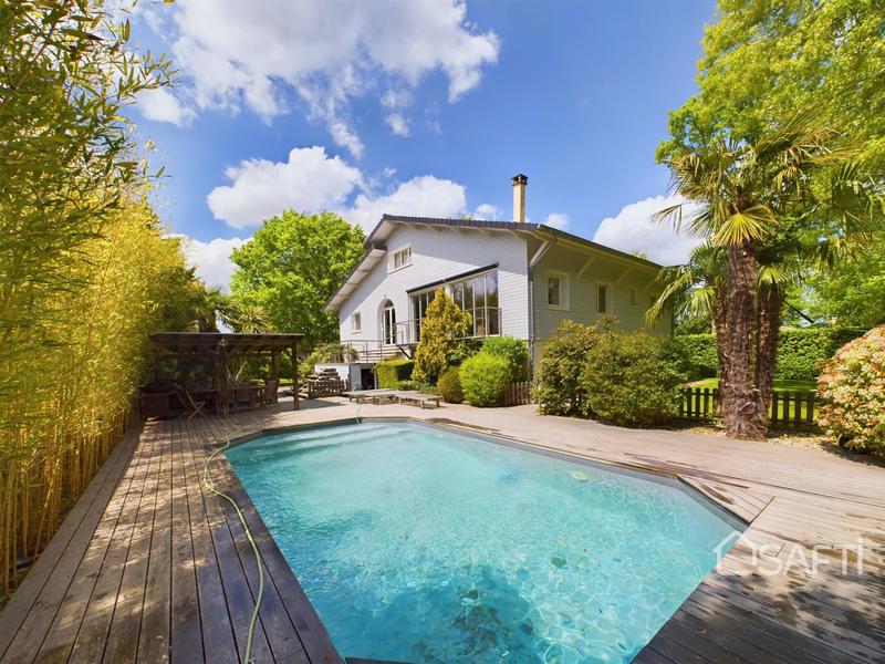 Villa - 290 m² - 7 pièces