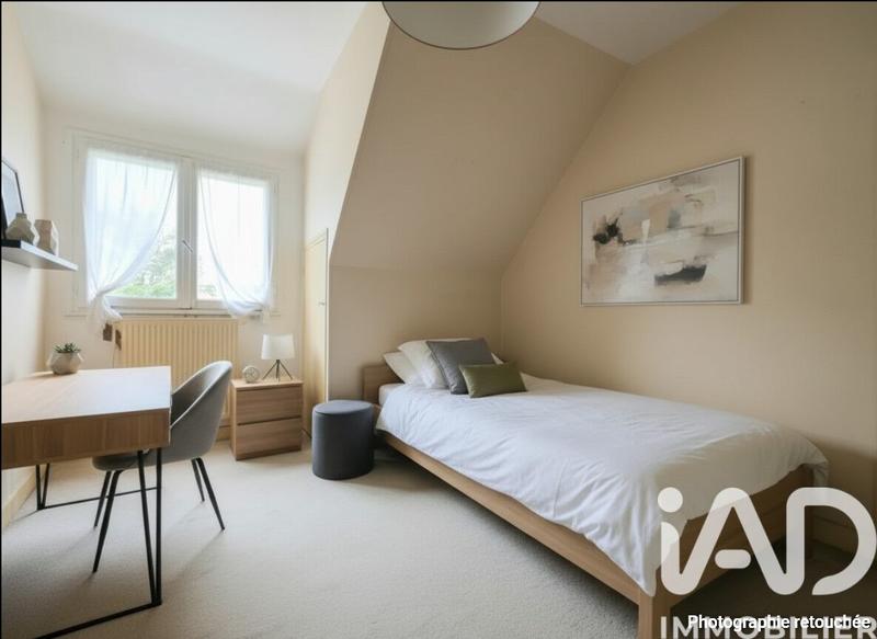 Maison - 91 m² - 5 pièces