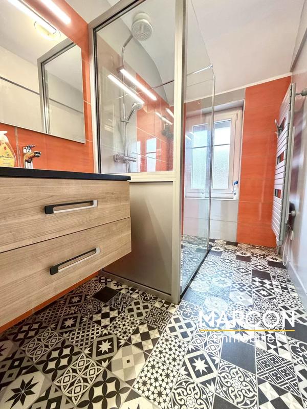 Maison de village - 85 m² - 4 pièces