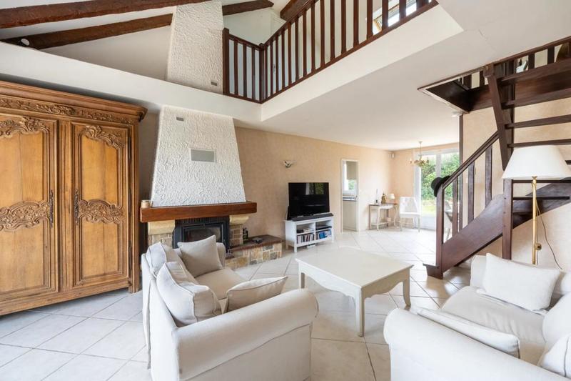 Maison - 150 m² - 7 pièces