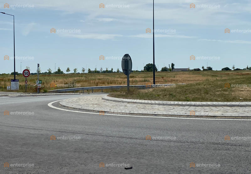 Local d'activité / Entrepôt - 5 815 m²