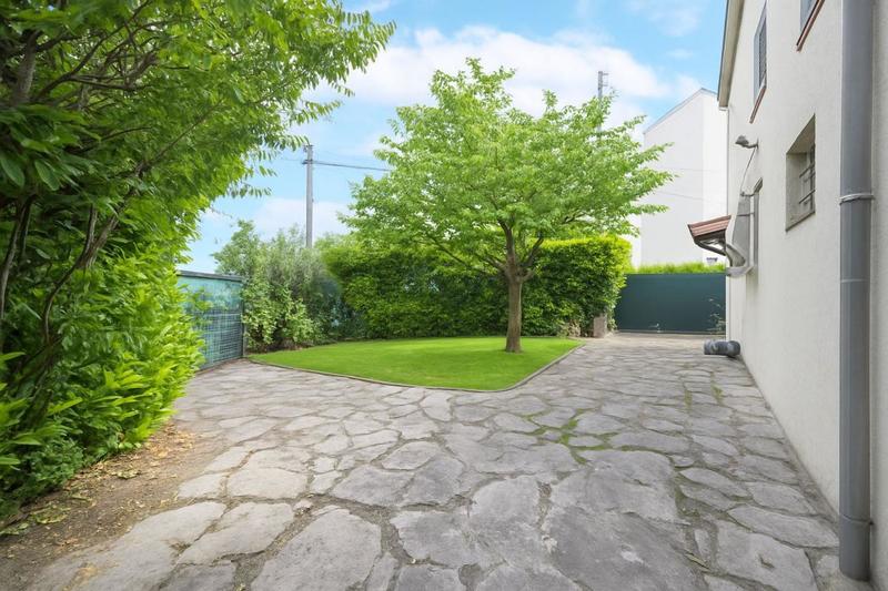 Maison - 110 m² - 6 pièces