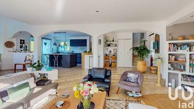 Maison - 175 m² - 7 pièces