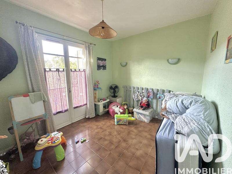 Maison - 217 m² - 5 pièces