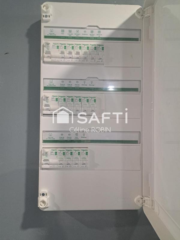 Maison - 100 m² - 6 pièces