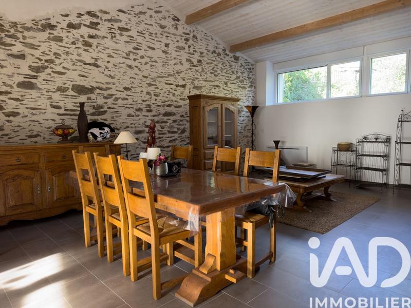 Maison - 97 m² - 3 pièces