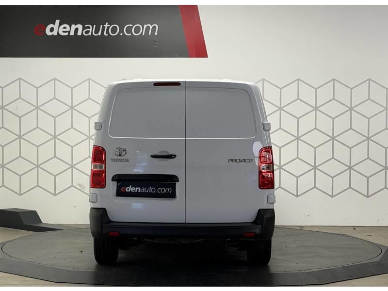 Toyota Proace Long 2.0l 140 d-4d Bvm6 Dynamic