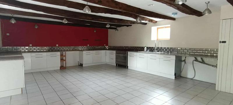 Propriété - 156 m² - 6 pièces