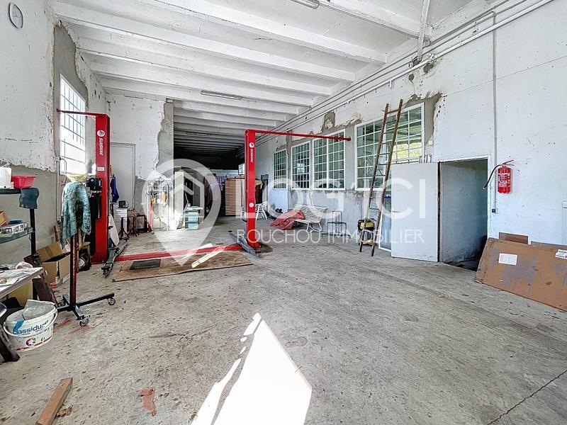 Maison - 207 m² - 7 pièces