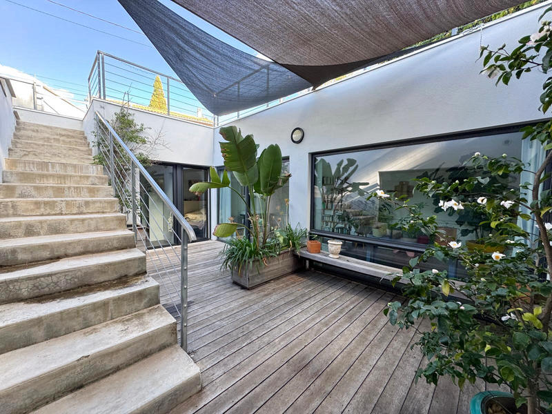 Maison - 160 m² - 4 pièces