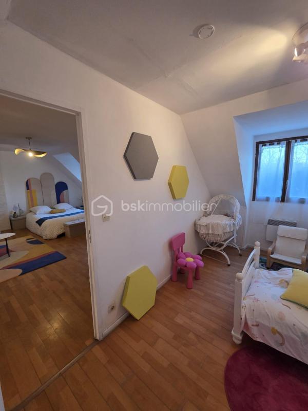 Maison - 91 m² - 5 pièces