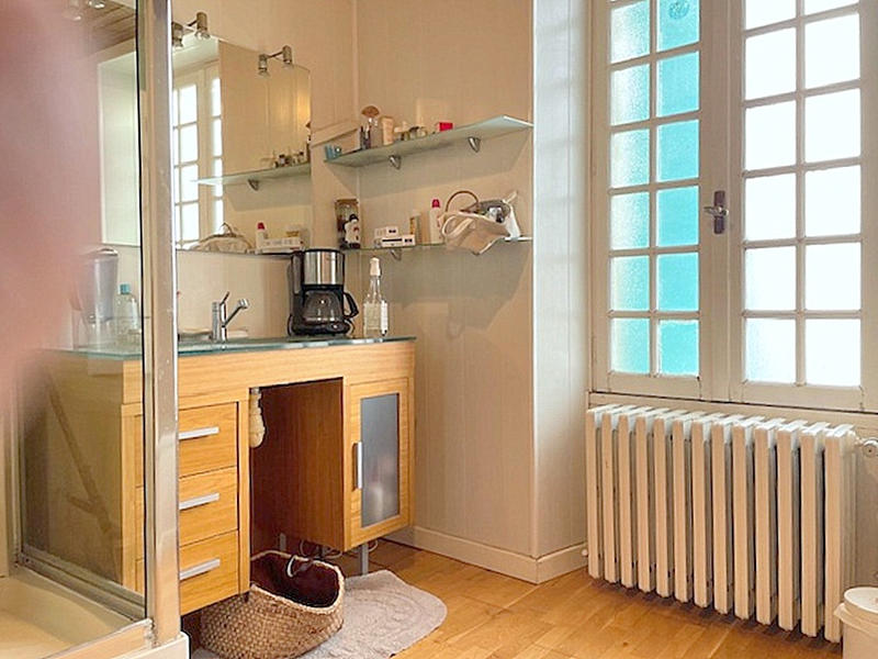 Propriété - 312 m² - 7 pièces
