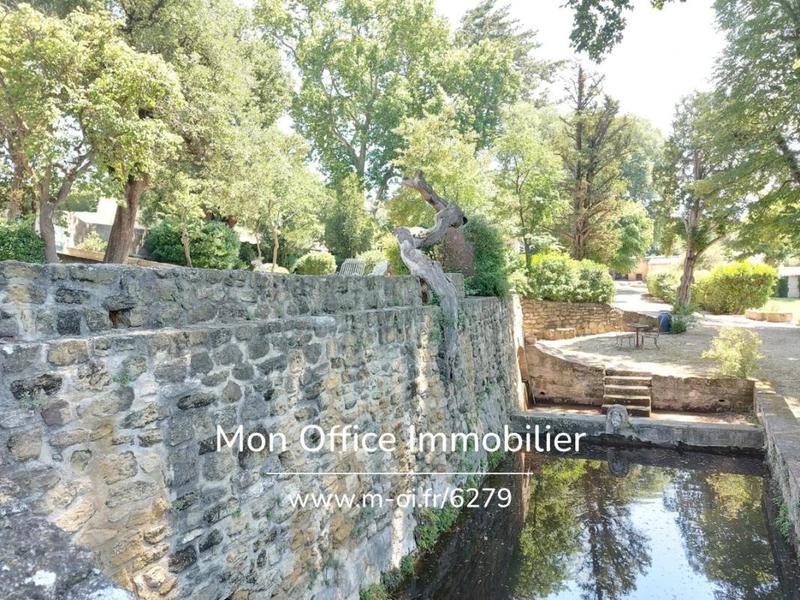 Maison - 450 m² - 18 pièces