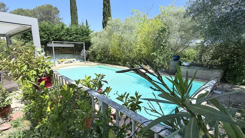 Villa - 160 m² - 4 pièces