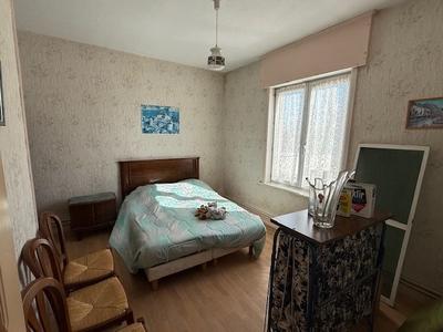 Maison - 122 m² - 5 pièces