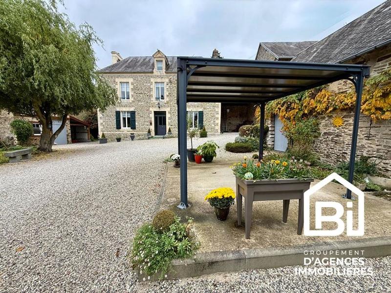 Maison en pierre - 160 m² - 7 pièces