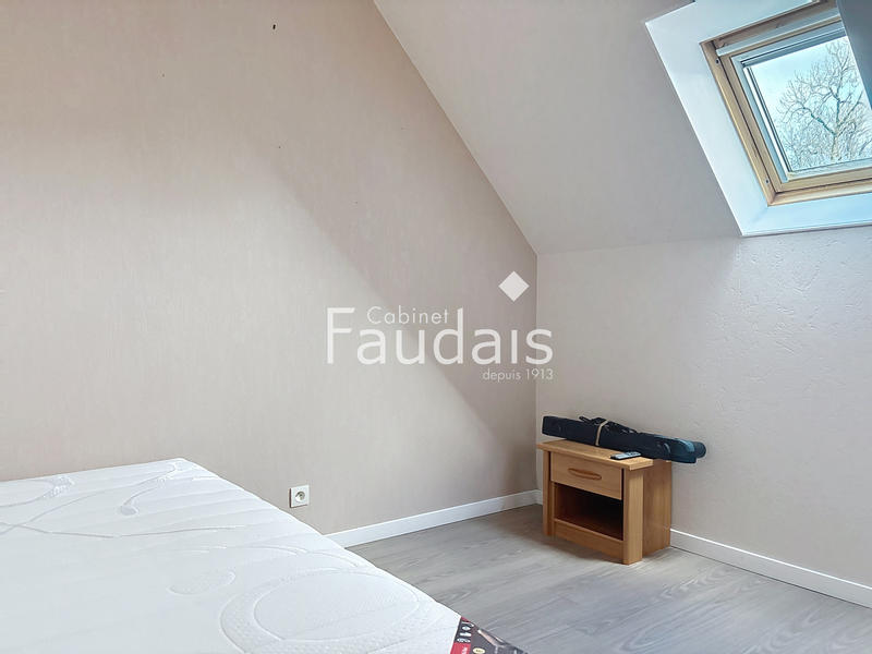 Maison - 95 m² - 5 pièces